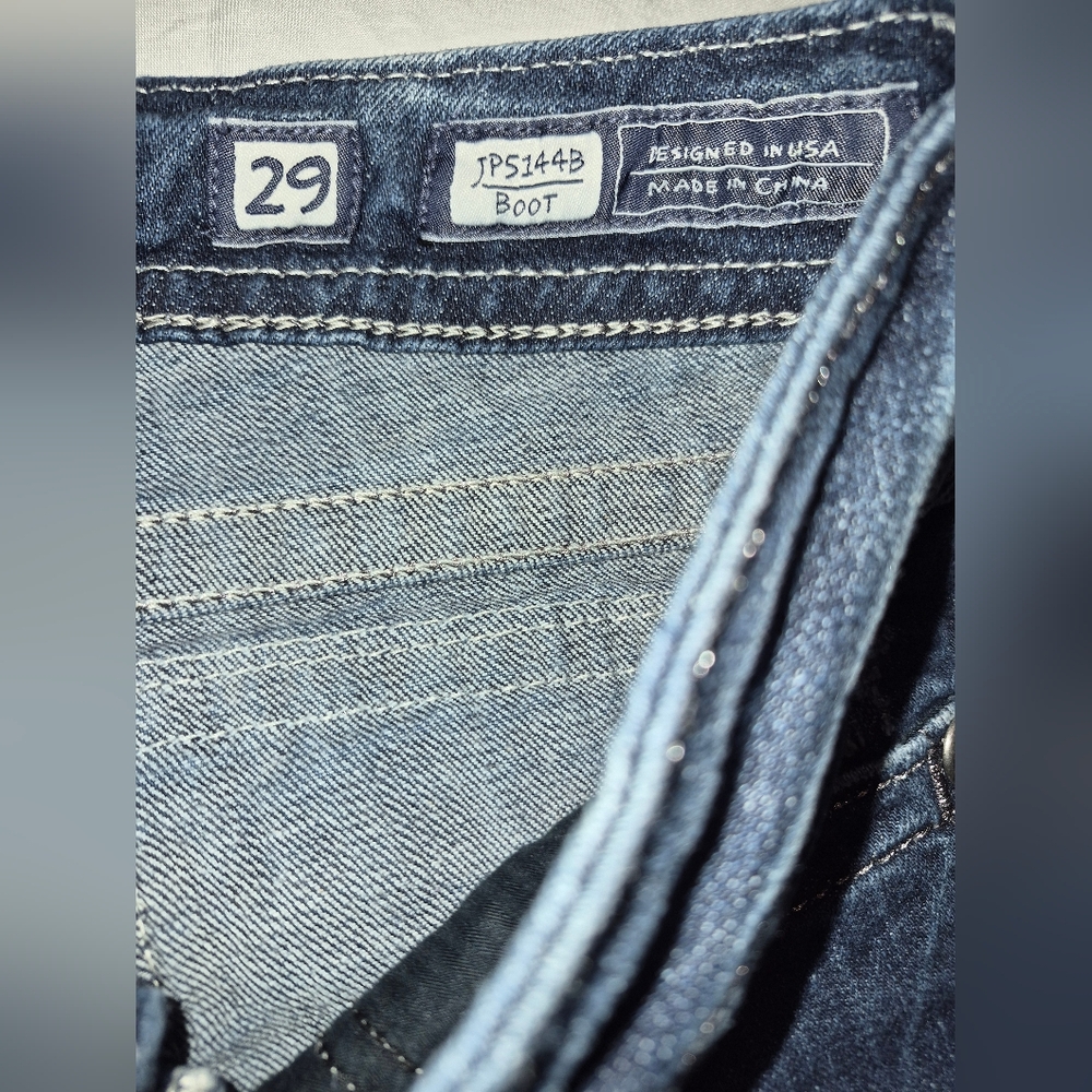 Miss Me Bootcut Jeans Size 29X 35 - Never Worn - Picture 9 of 10